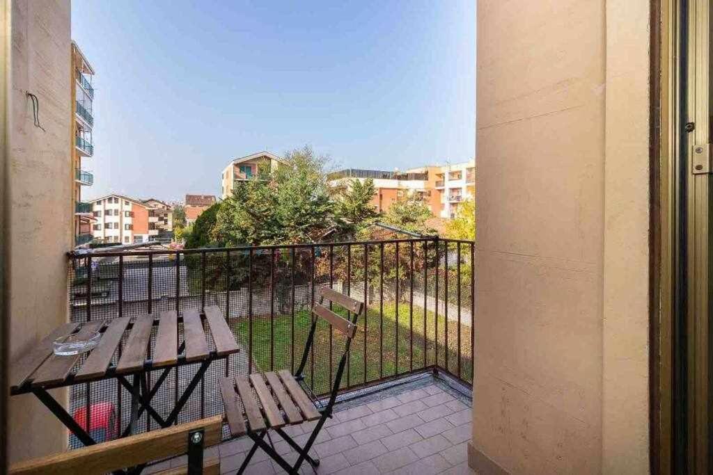 Appartamento A Pochi Passi Dalla Stazione Comodo A Coppie E Famiglie, Casa Ferrucci Collegno Luaran gambar