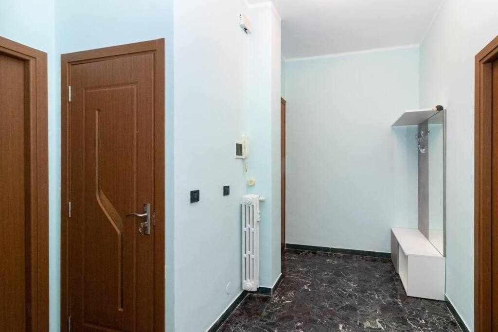 Appartamento A Pochi Passi Dalla Stazione Comodo A Coppie E Famiglie, Casa Ferrucci Collegno Luaran gambar