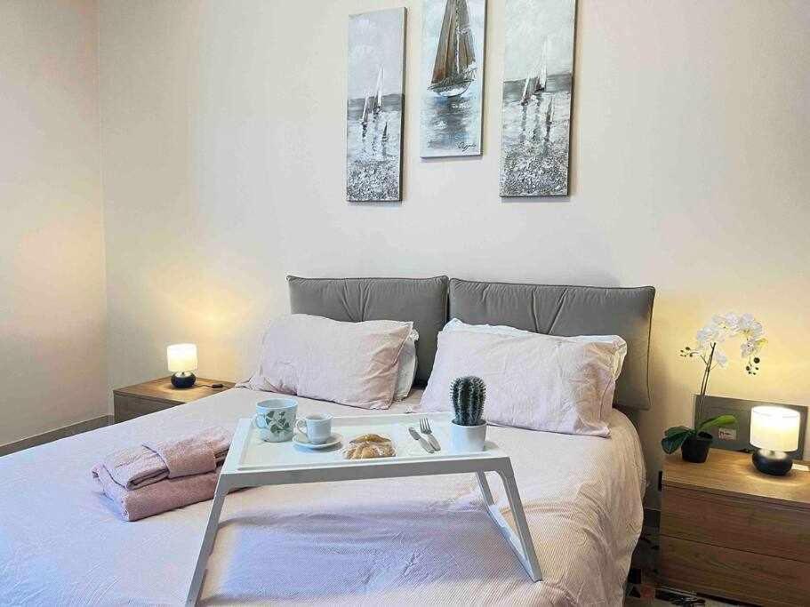 Appartamento A Pochi Passi Dalla Stazione Comodo A Coppie E Famiglie, Casa Ferrucci Collegno Luaran gambar